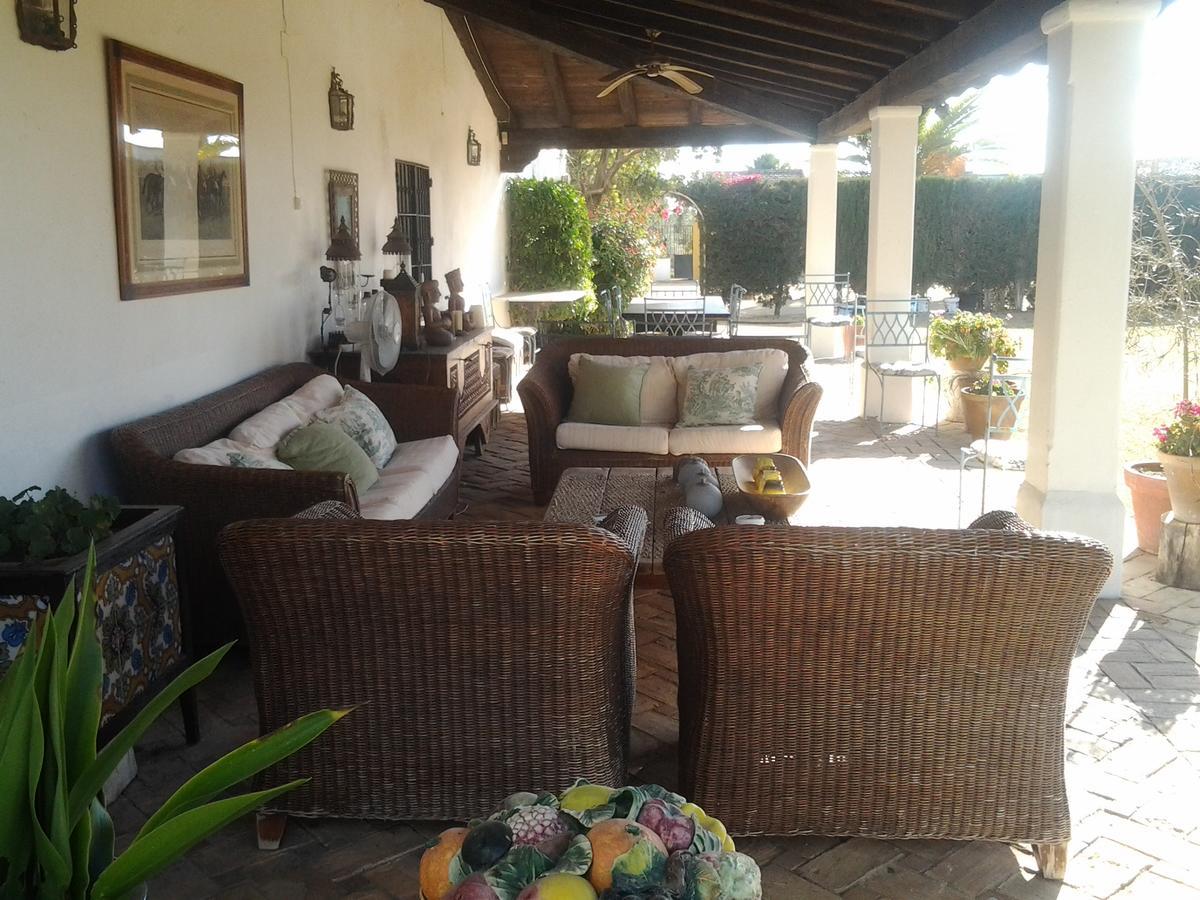 Pensión Hacienda La Indiana Los Palacios Y Villafranca